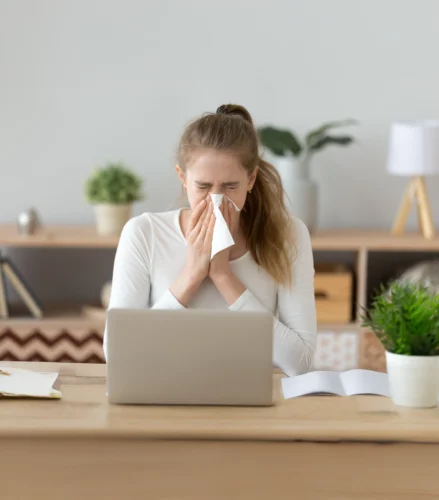 RinotiQ AG Spray Gel